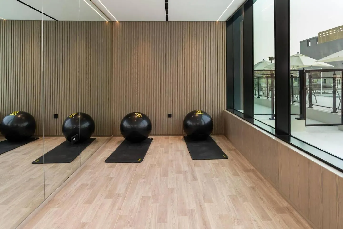 Modern 1Br Apt In Jvc With Pool & Gym Dubai 0*,