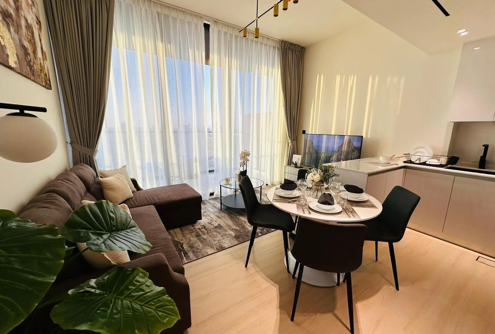 Modern 1Br Apt In Jvc With Pool & Gym Dubai Apartment