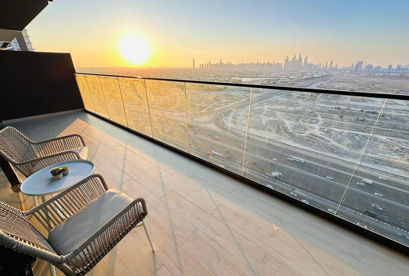 Modern 1Br Apt In Jvc With Pool & Gym Dubai Apartment