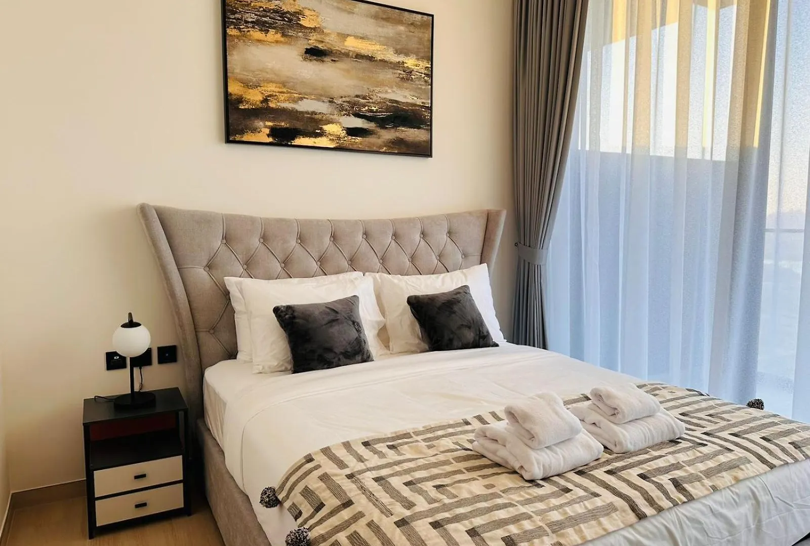 Modern 1Br Apt In Jvc With Pool & Gym Dubai Apartment