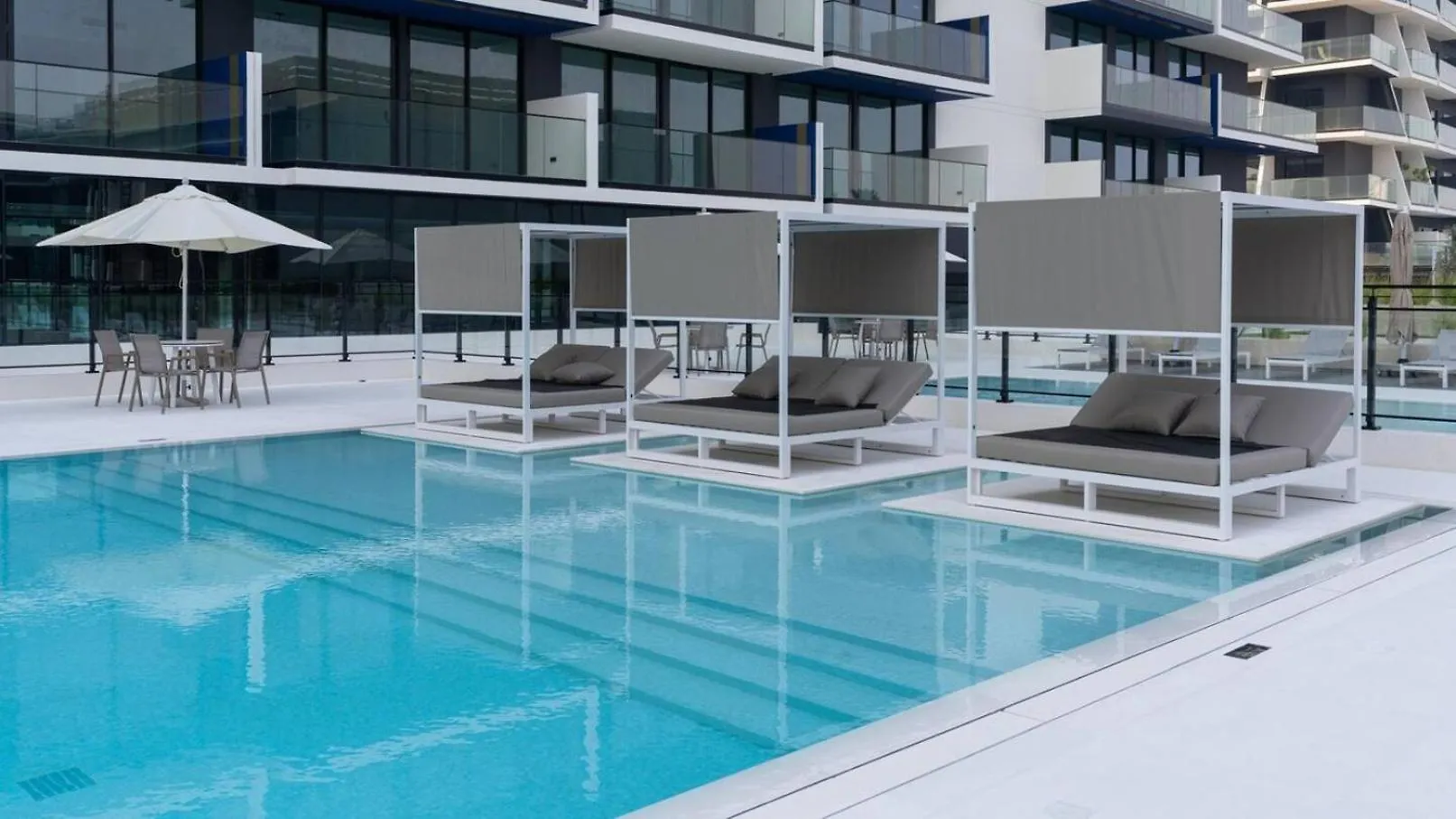 Sleek 1Br In Jvc Free Parking Pool & Balcony 0*, Dubai United Arab Emirates